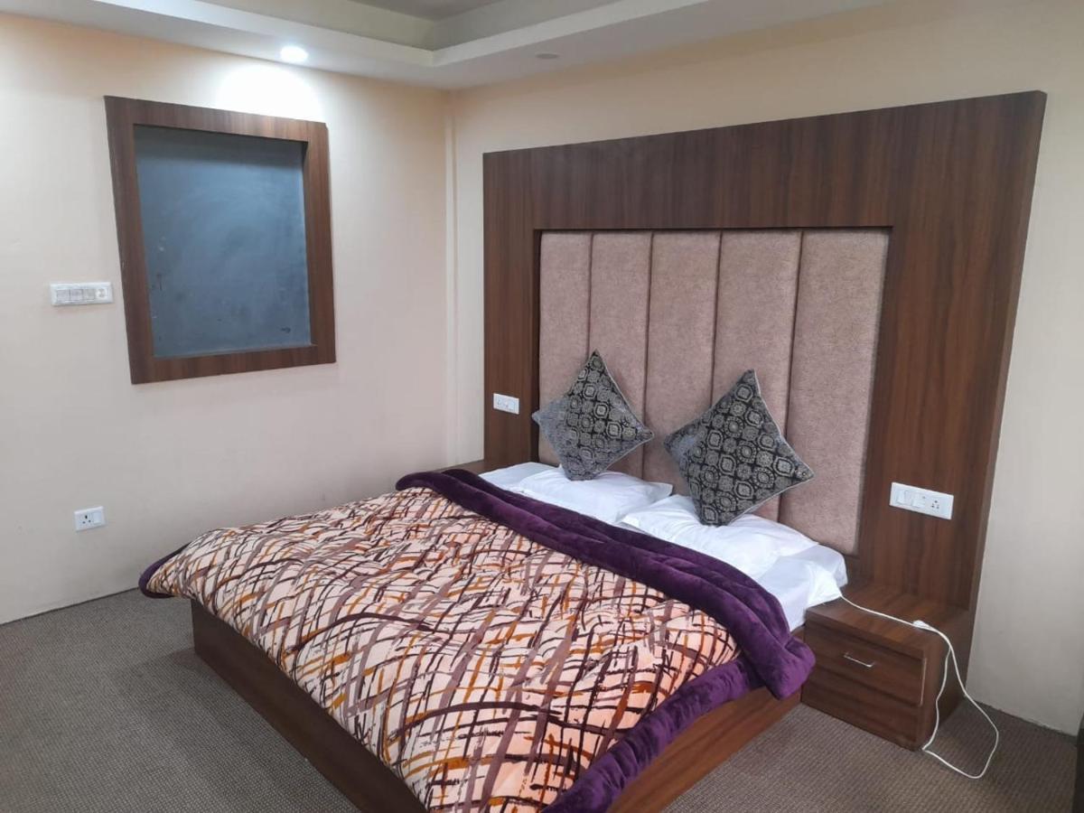 Hotel Zoon Dabb Srinagar Airport Kashmir Extérieur photo