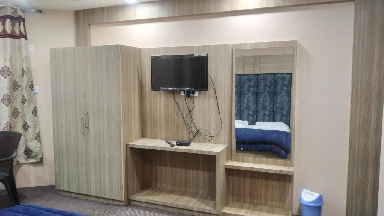 Hotel Zoon Dabb Srinagar Airport Kashmir Extérieur photo