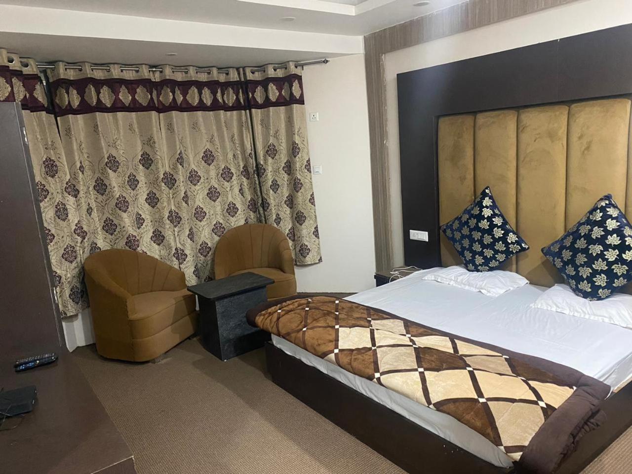 Hotel Zoon Dabb Srinagar Airport Kashmir Extérieur photo