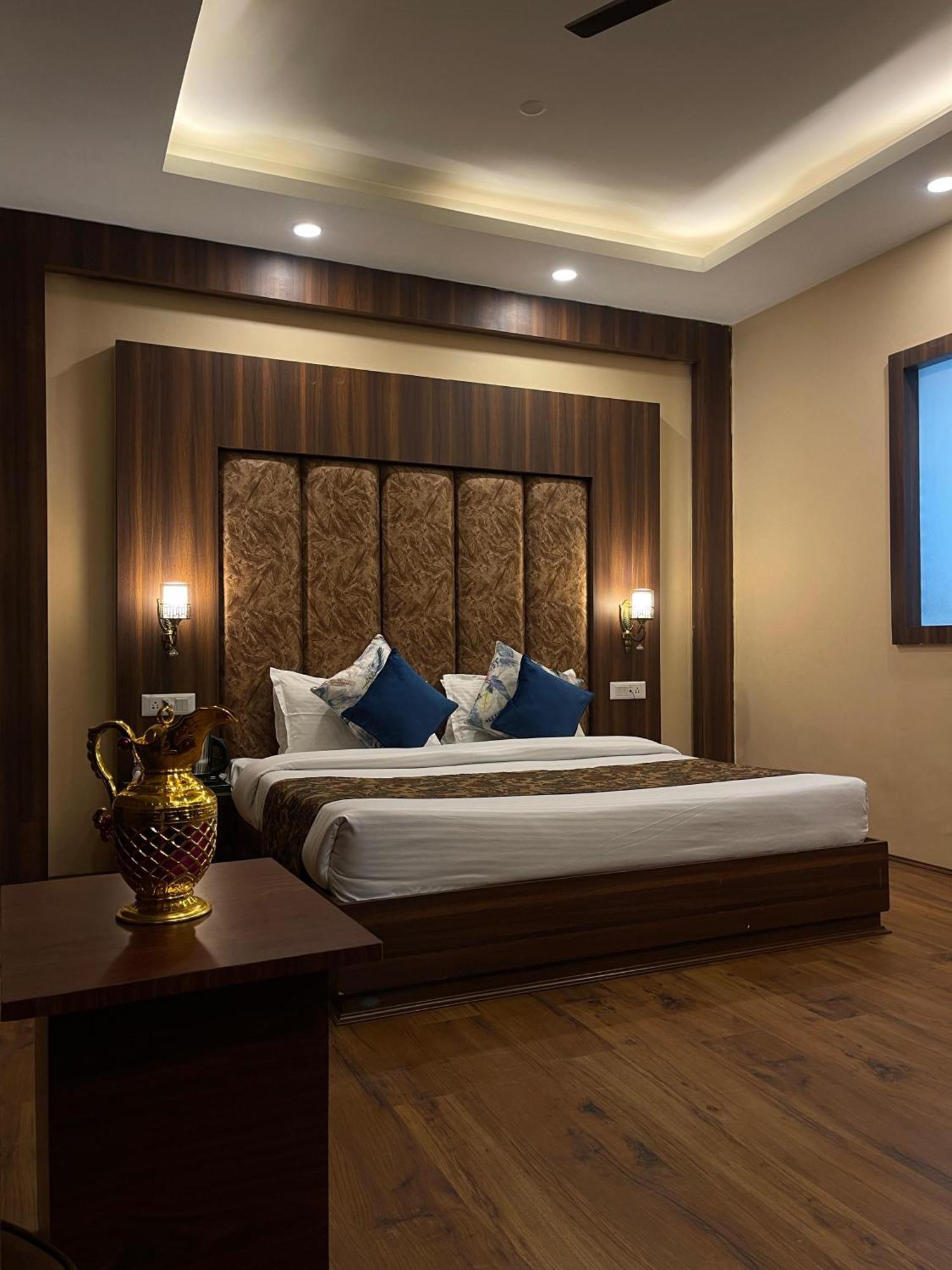 Hotel Zoon Dabb Srinagar Airport Kashmir Extérieur photo