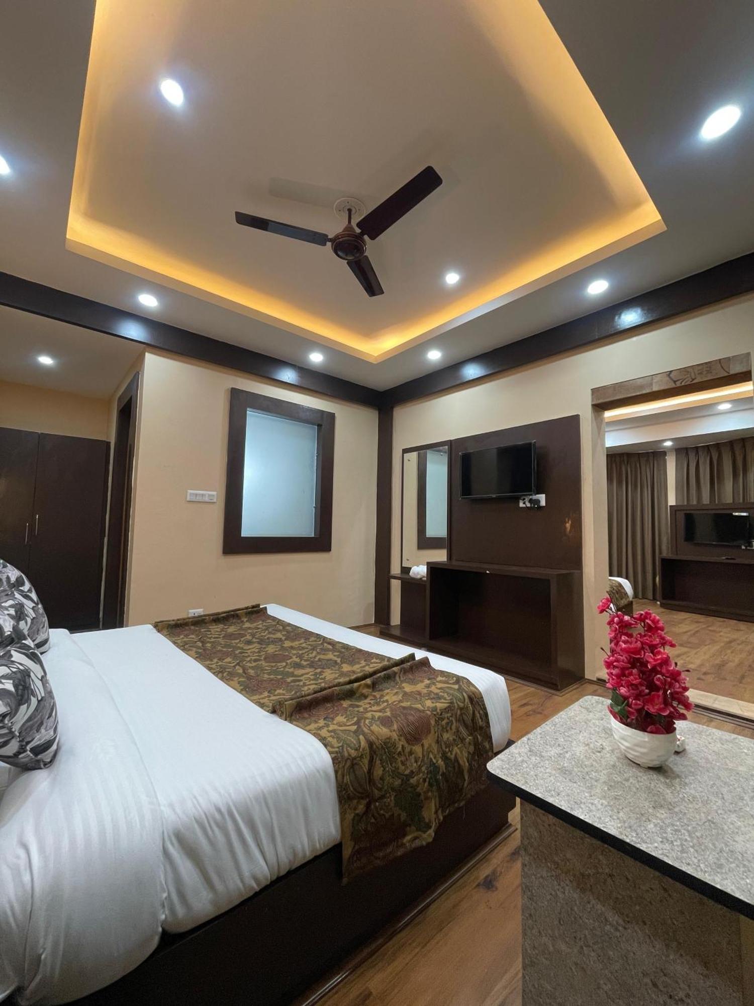 Hotel Zoon Dabb Srinagar Airport Kashmir Extérieur photo