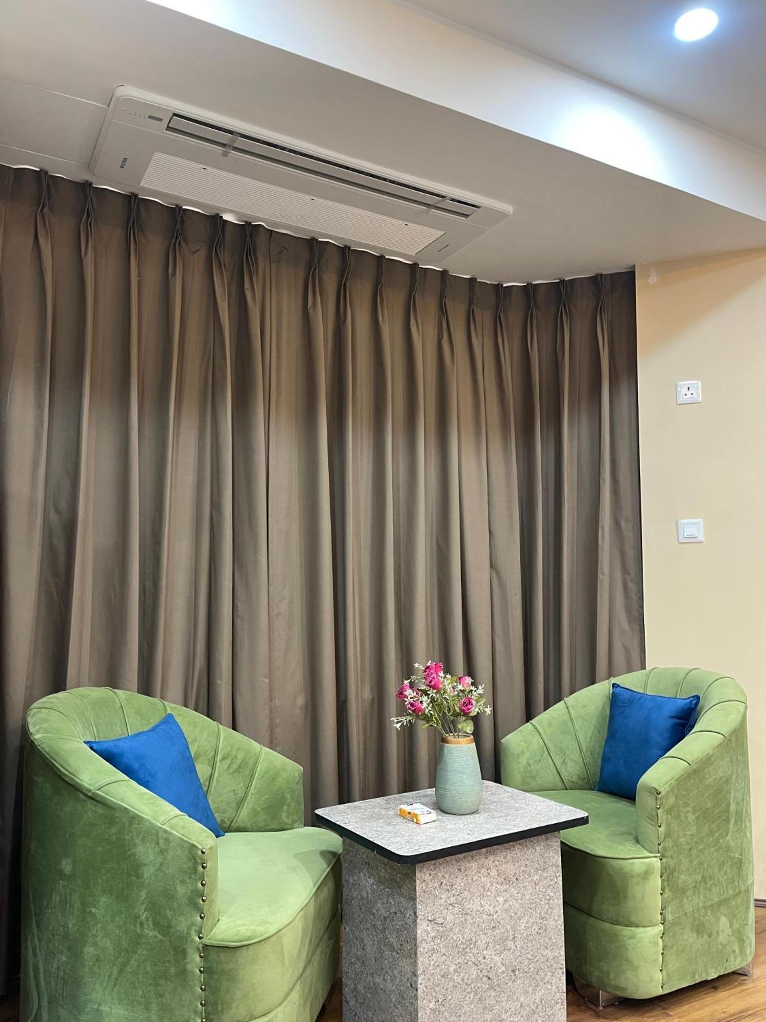 Hotel Zoon Dabb Srinagar Airport Kashmir Extérieur photo
