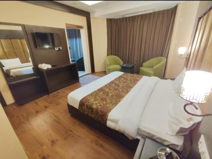 Hotel Zoon Dabb Srinagar Airport Kashmir Extérieur photo